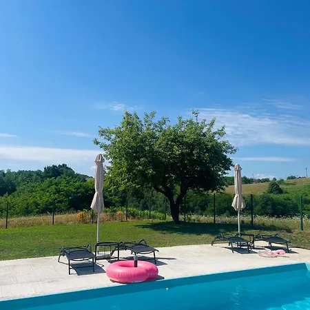 Vikendica Bajka Сasa de vacaciones