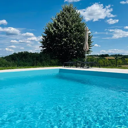 Сasa de vacaciones Vikendica Bajka *